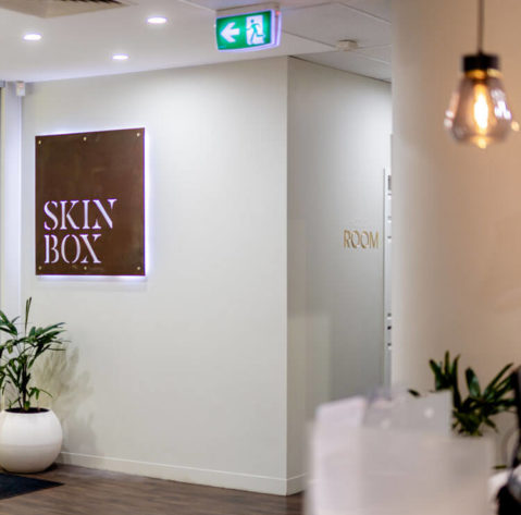skinbox-reception-room-and-treatment-room,-fremantle-cosmetics-clinic